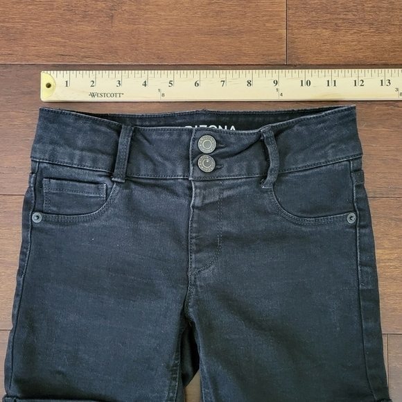 Arizona Jean Co Girls Black Stretch Denim Cuffed Adjustable Waist Shorts Size 8 - Picture 6 of 8